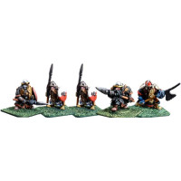 Dwarfes with spear