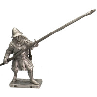 Infantryman with spear pointed forward 1315 - 1365