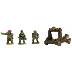 Orc catapult and crew