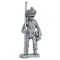 Artilleryman with lever, standing, 1812